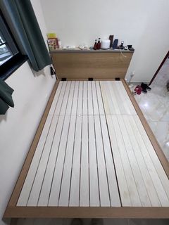 （分類：）位於 。 由 bretdabaker 提交（商品編號 1155850550，圖片 1）。簡介： 。