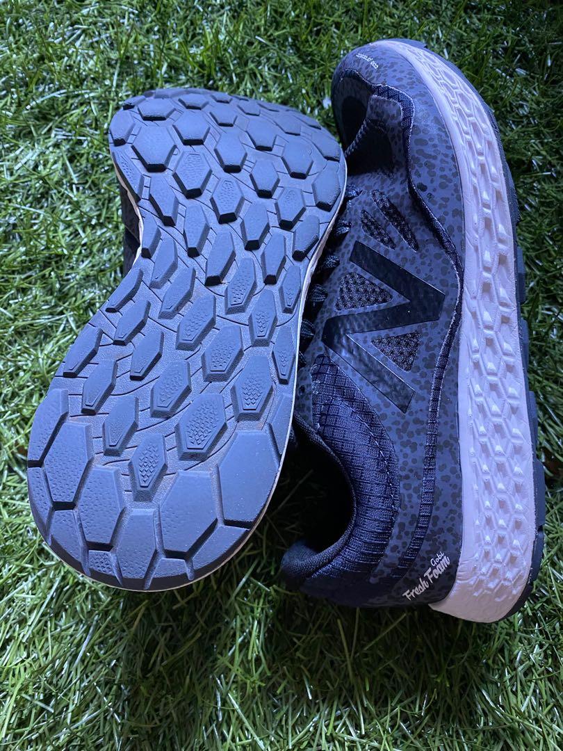 New Balance Men s Fresh Foam Gobi Trail Moon Phase Women s