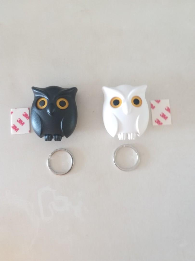 Night Owl Key Holder with Magnet to secure your house keys