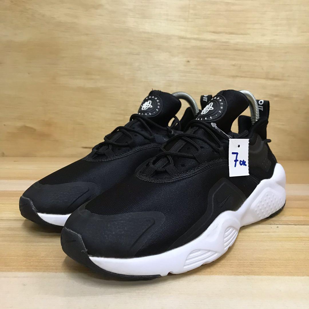 Womens nike huarache city move sale