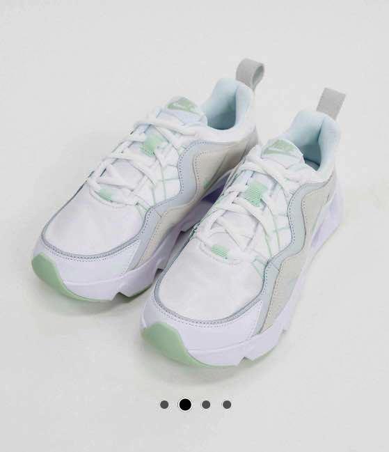nike ryz 365 beige
