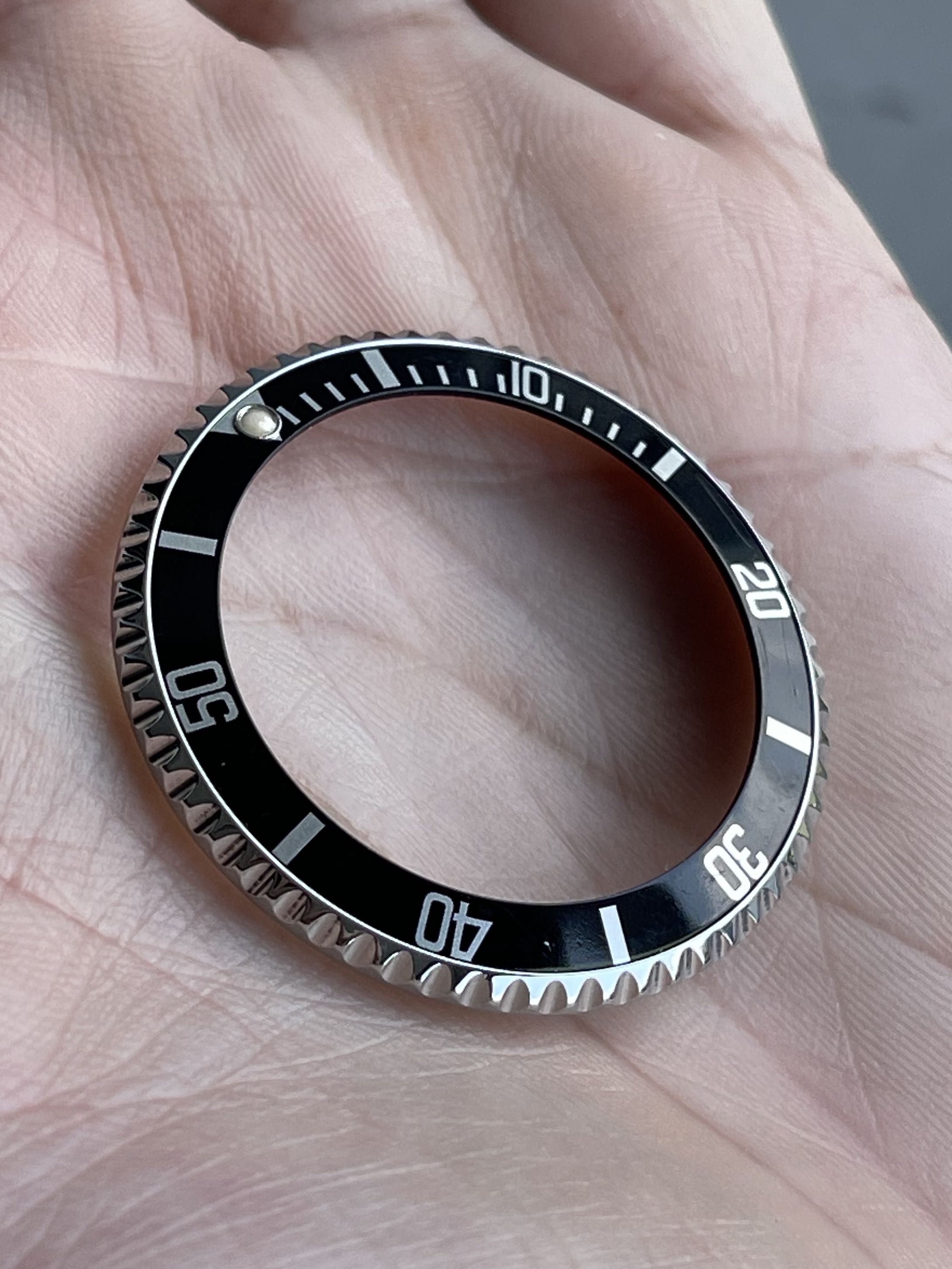 Sea dweller online bezel