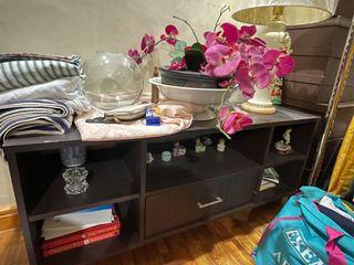 Shelves with single drawer / tv stand