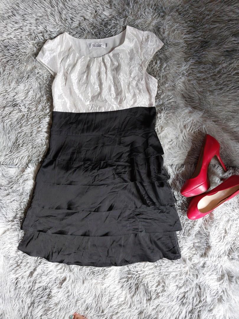 Silk mini dress (Category: Dresses) located in Makati City. Submitted by crisfb (Listing ID 1155769662, Image 1). Description: preloved dress in good condition, super nice in actual..