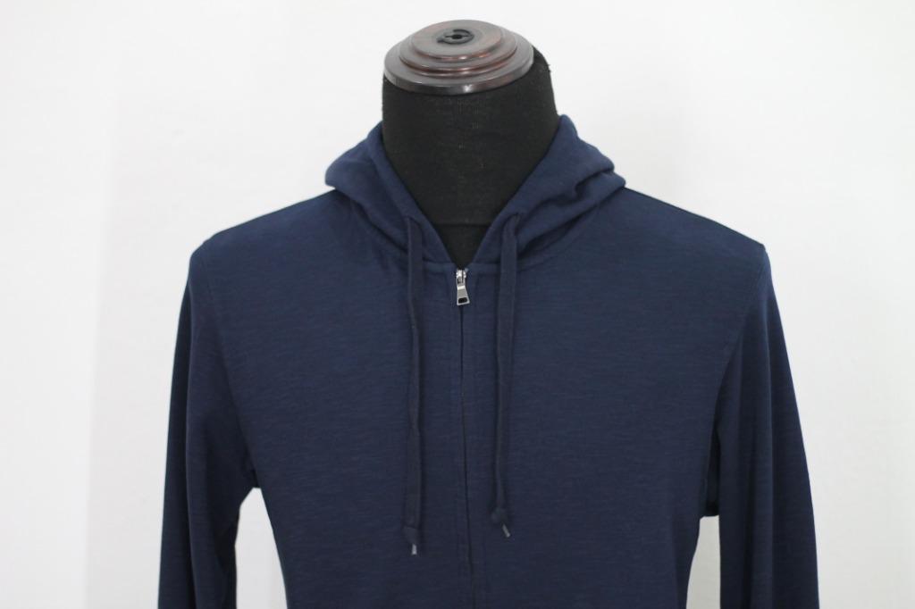 Hoodie sweater uniqlo best sale