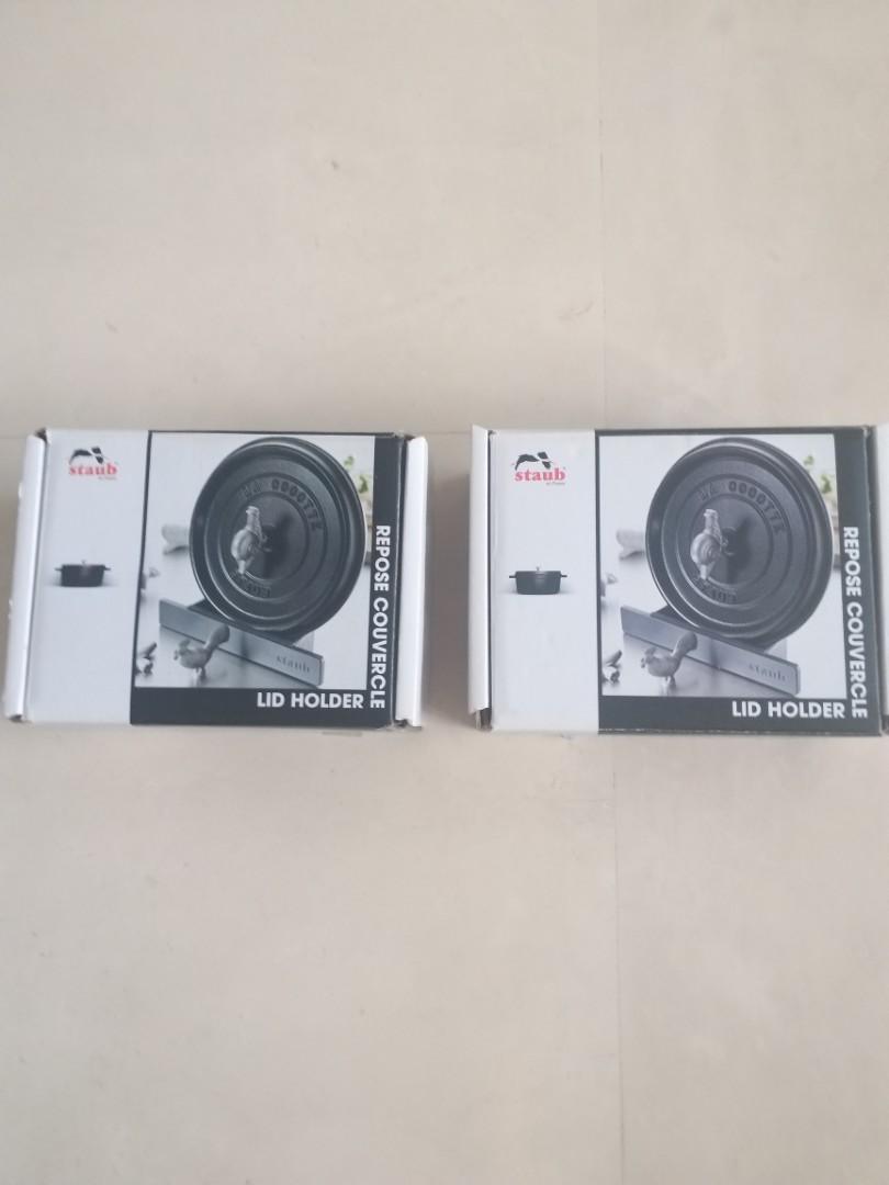 Staub Cast Iron Lid (Cover) Holder, Furniture & Home Living