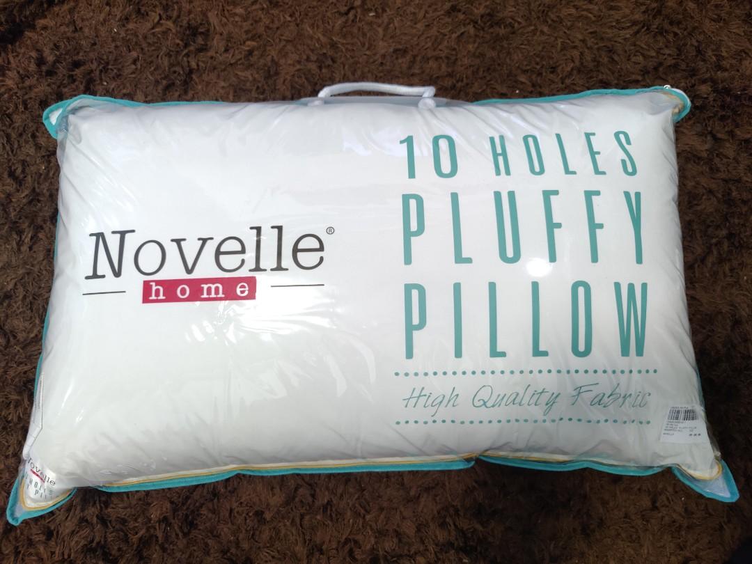 URGENT SALE Novelle home 10 holes pluffy pillow Furniture Home