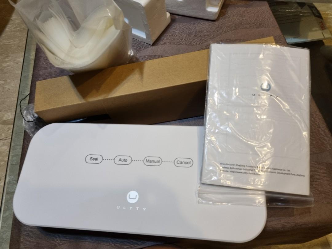 Vacuum Sealer ULTTY, Furniture & Home Living, Kitchenware & Tableware