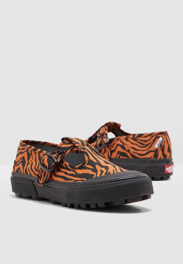 vans mary janes