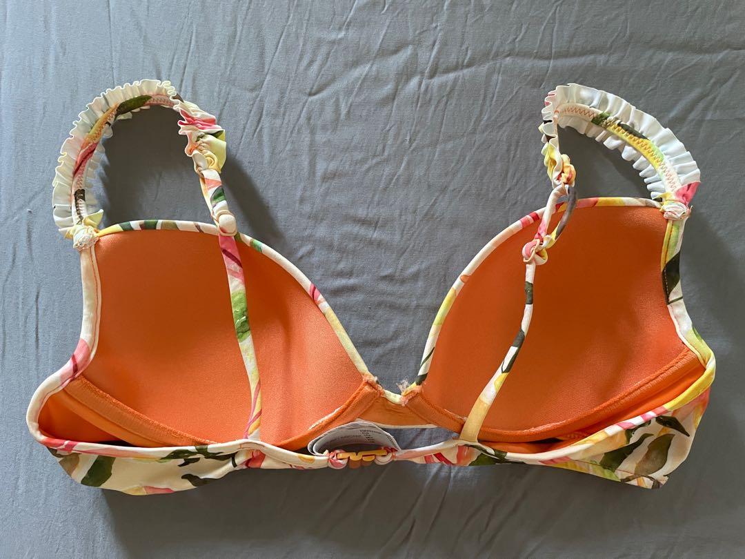 Women's Secret Bikini Top (Category: Bikinis & Swimsuits) located in Taguig. Submitted by sls08 (Listing ID 1155791276, Image 2). Description: Size: 36B/95B Literally used once in Boracay, kahit medyo maluwag. .