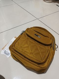 (Kategori: ) berada di . Dikirim oleh wearsfun (ID iklan 1155890300, Gambar 1). Deskripsi: .