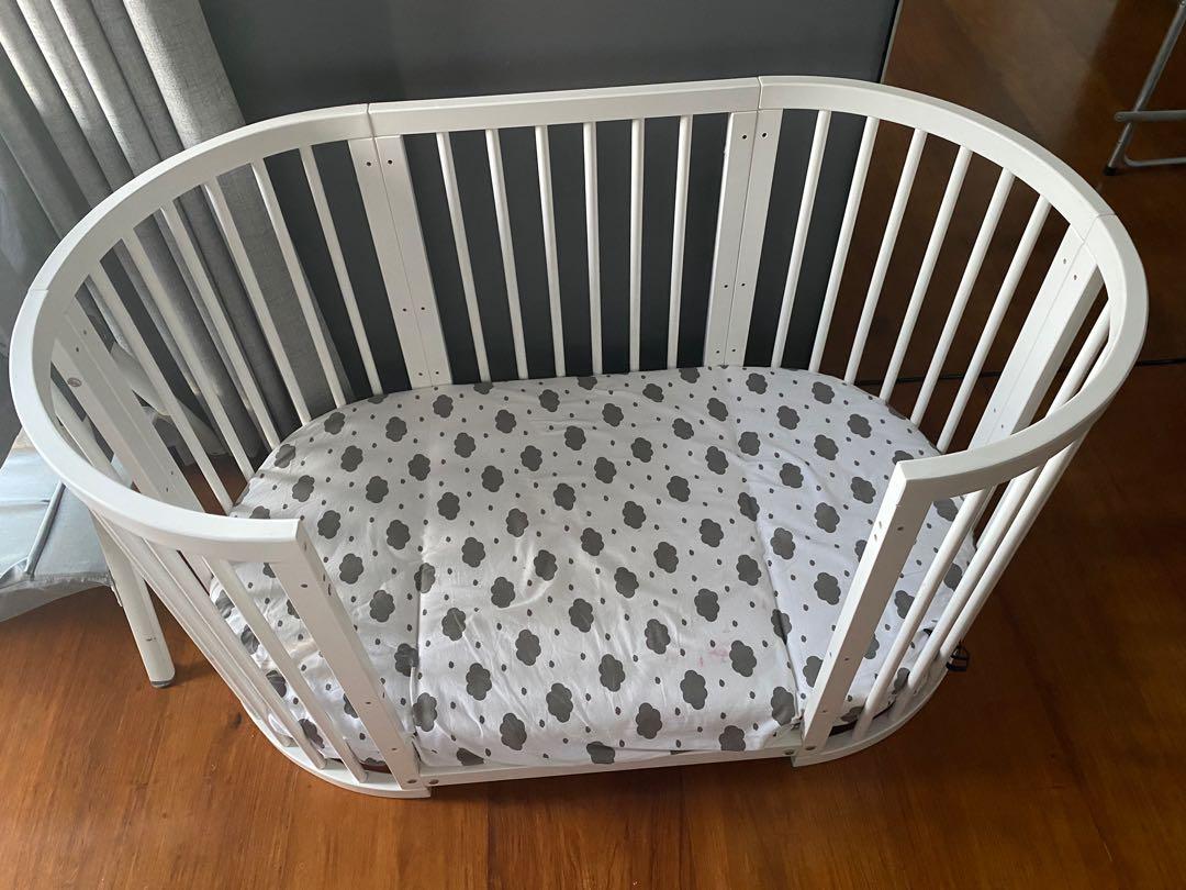 9 in 1 wooden crib / Oval Crib, Babies & Kids, Baby Nursery & Kids