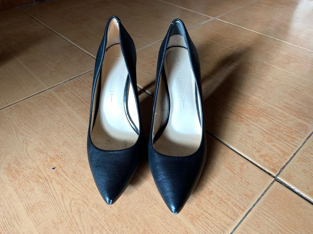 Banana republic discount madison pump