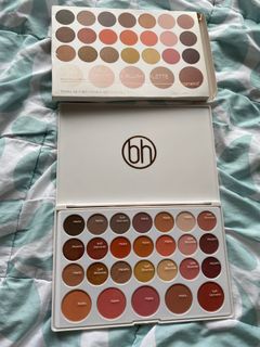 BH Nouveau Neturals 26 Color shadow & Blush palette 🎨629405167360031128