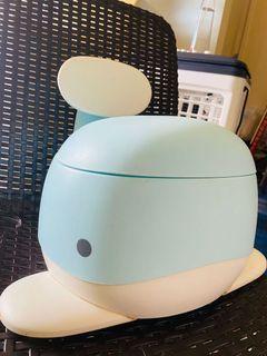 Bonjour Baby Whale Potty Blue (Preloved)