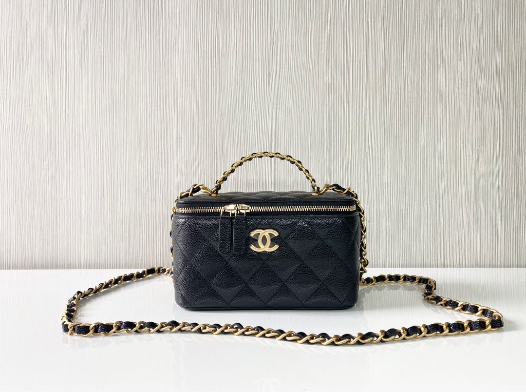 Chanel discount quilted mini