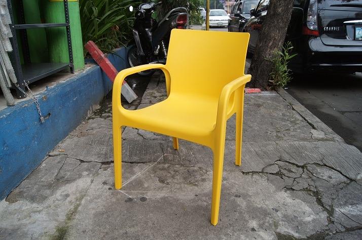 GBC Gardenia Plastic Stacking Chairs Monoblock chair Outdoor Chairs Party Chairs Home Restaurant Furniture