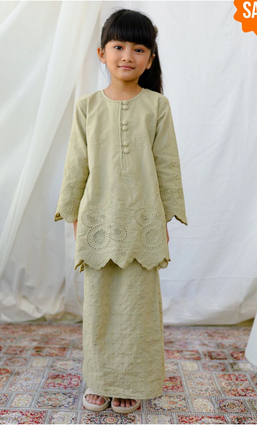 Girls 2025 baju kurung