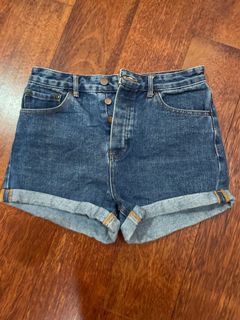 (Category: ) located in . Submitted by ying1005 (Listing ID 1156021399, Image 1). Description: .