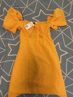 H&M yellow dress ( brand new)