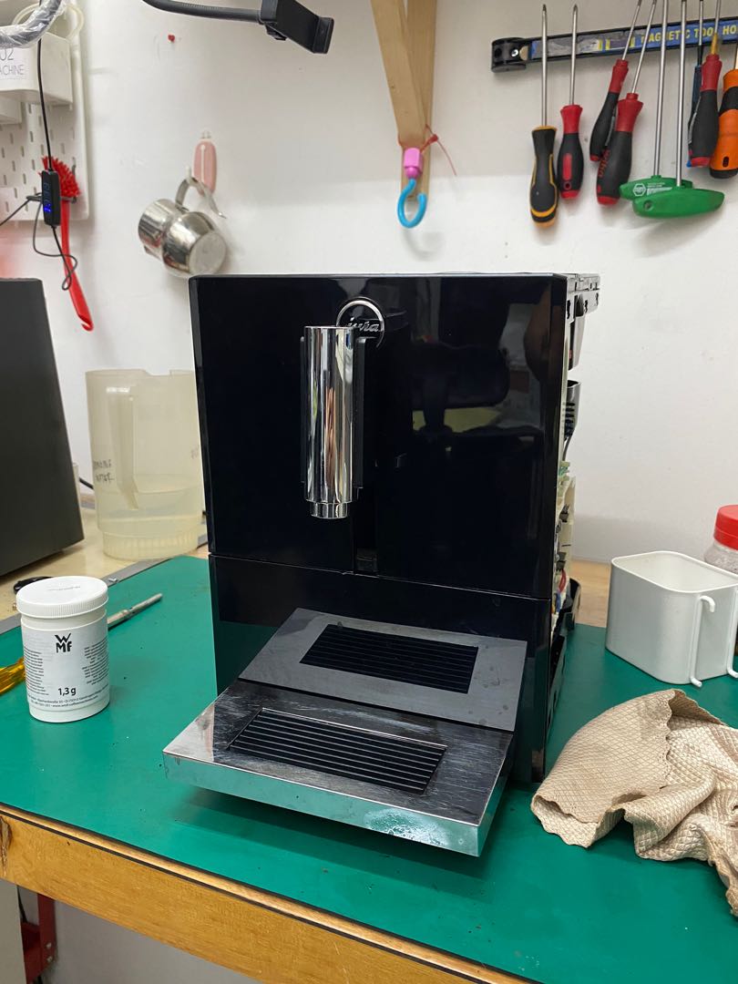 Jura A1 coffee machine, TV & Home Appliances, Kitchen Appliances