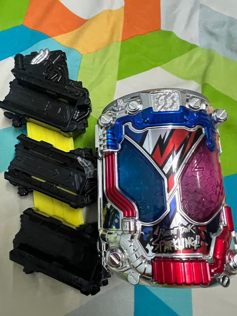 Kamen rider build belt holder and sparkling, Hobbies & Toys, Toys