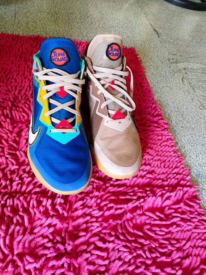looney tunes lebron shoes