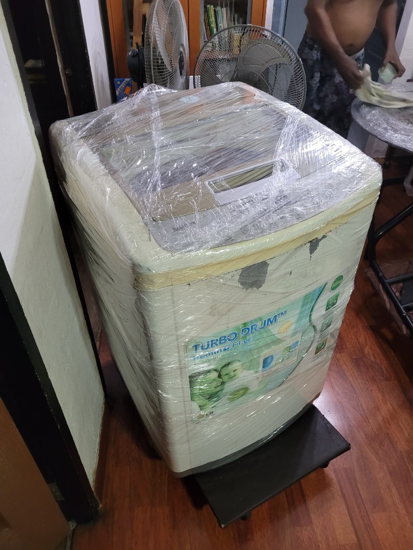 LG Turbo Drum 10KG Washing machine, TV & Home Appliances, Washing