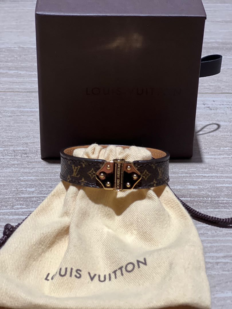 My first Louis Vuitton Purchase! Nano Monogram Bracelet : r/pics