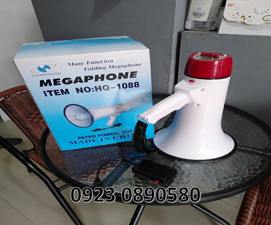 Megaphone with siren 22 (Category: Soundbars, Speakers & Amplifiers) located in Bacoor. Submitted by __CLaude__ (Listing ID 1156031558, Image 1). Description: direct supplier megaphone with siren/ recorder rechargable we also have ppe supplies construction safety wear road safety signage cooler box trash bin etc.... for more info just call 0977 4661663 0956 7028557 0933 8559510 046 502-14-60 046 416-39-20.