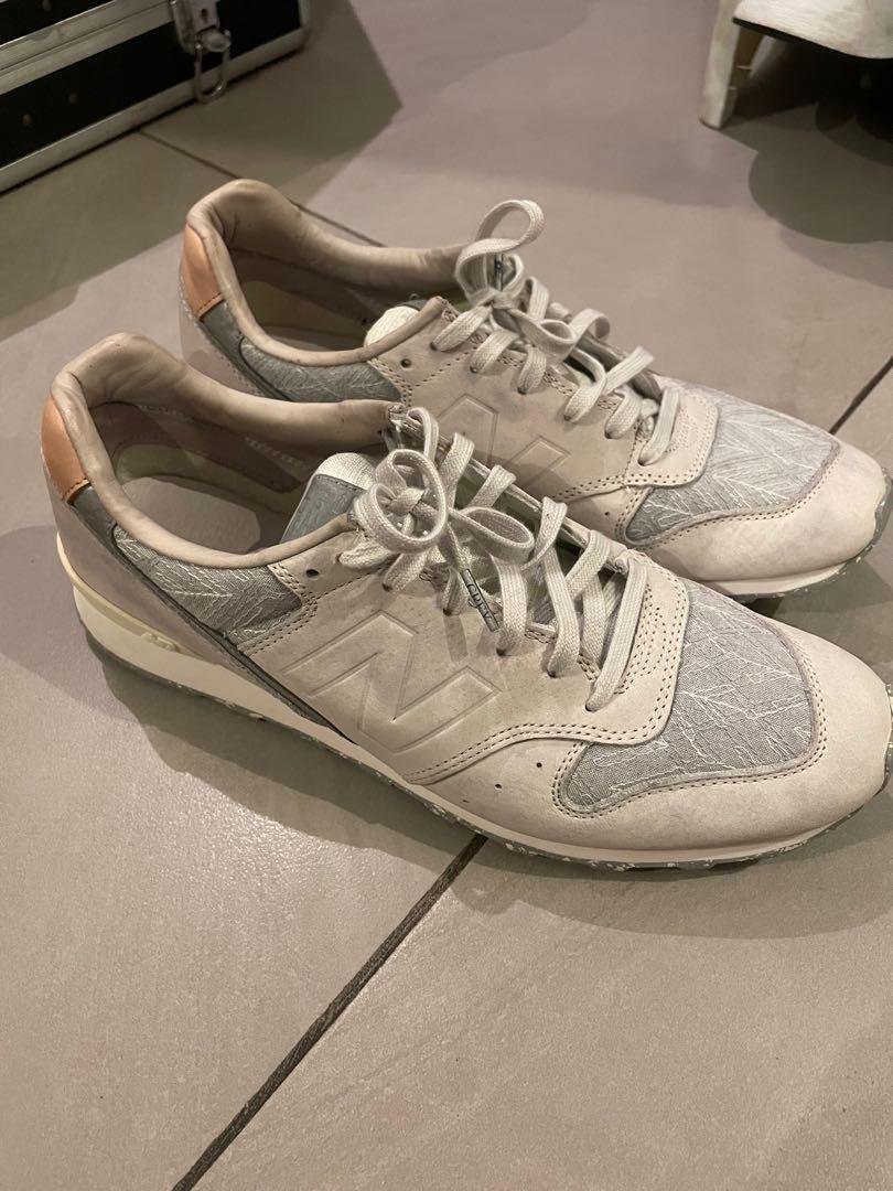 New Balance 996 - Sz 10 (Category: Sneakers) located in Quezon City. Submitted by lemonstore_ (Listing ID 1156081131, Image 1). Description: New Balance 997 Size 10 mens Size 11 womens (womens style pero fit sa mens kaya size 11 sa tag) No Box.