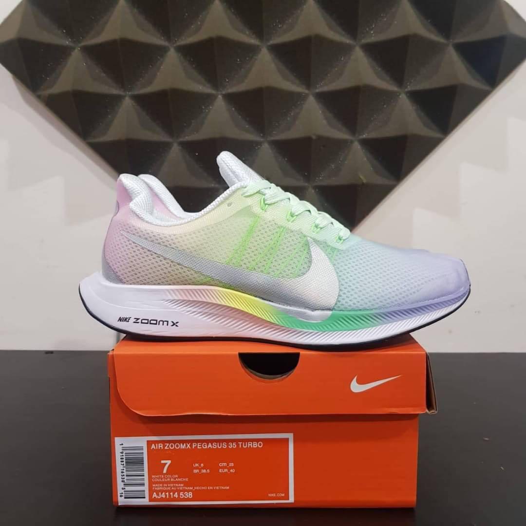 Nike Air Zoom Pegasus 35 Turbo Multi, Fesyen Pria, Sepatu