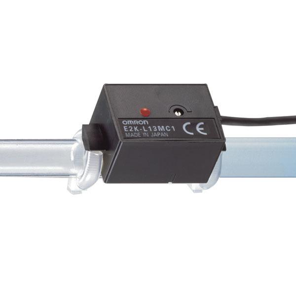 OMRON Liquid Level Sensor E2KL13MC1 2M (Normally Open), Commercial