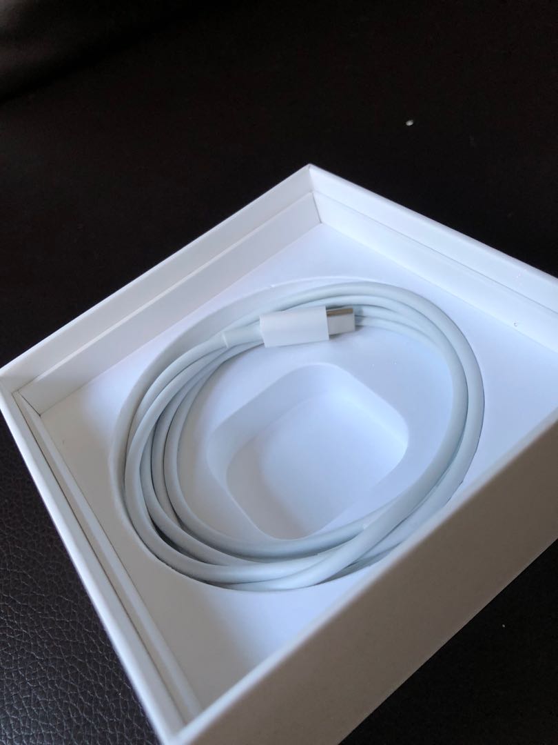 Original Apple Lightning cable (USBC to Lightning cable), Mobile