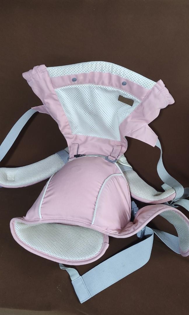 Picolo carrier, Babies & Kids, Going Out, Carriers & Slings on Carousell