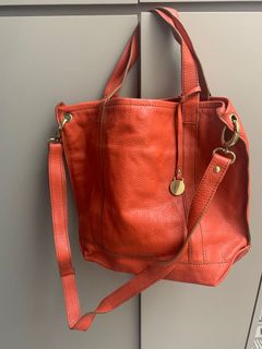（分類：）位於 。 由 ccgniw 提交（商品編號 1155972019，圖片 1）。簡介： 。