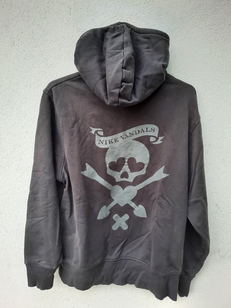 nike skull sweatshirt