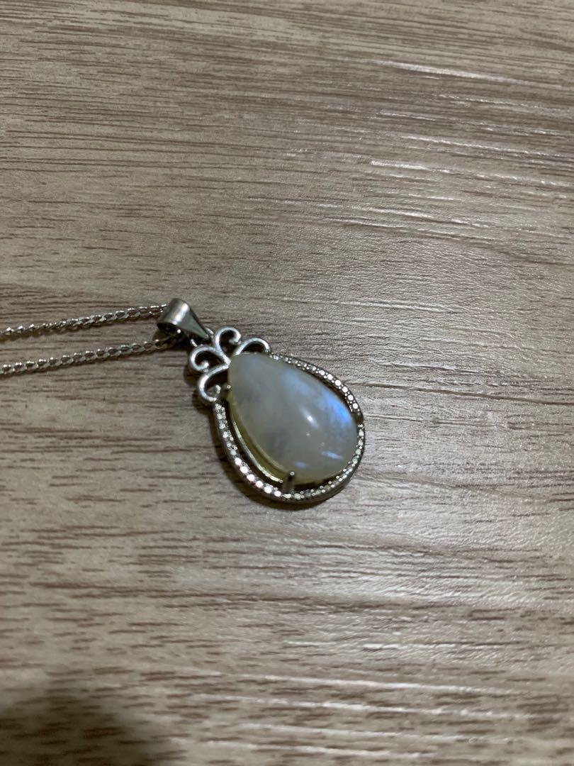 Genuine moonstone necklace hotsell