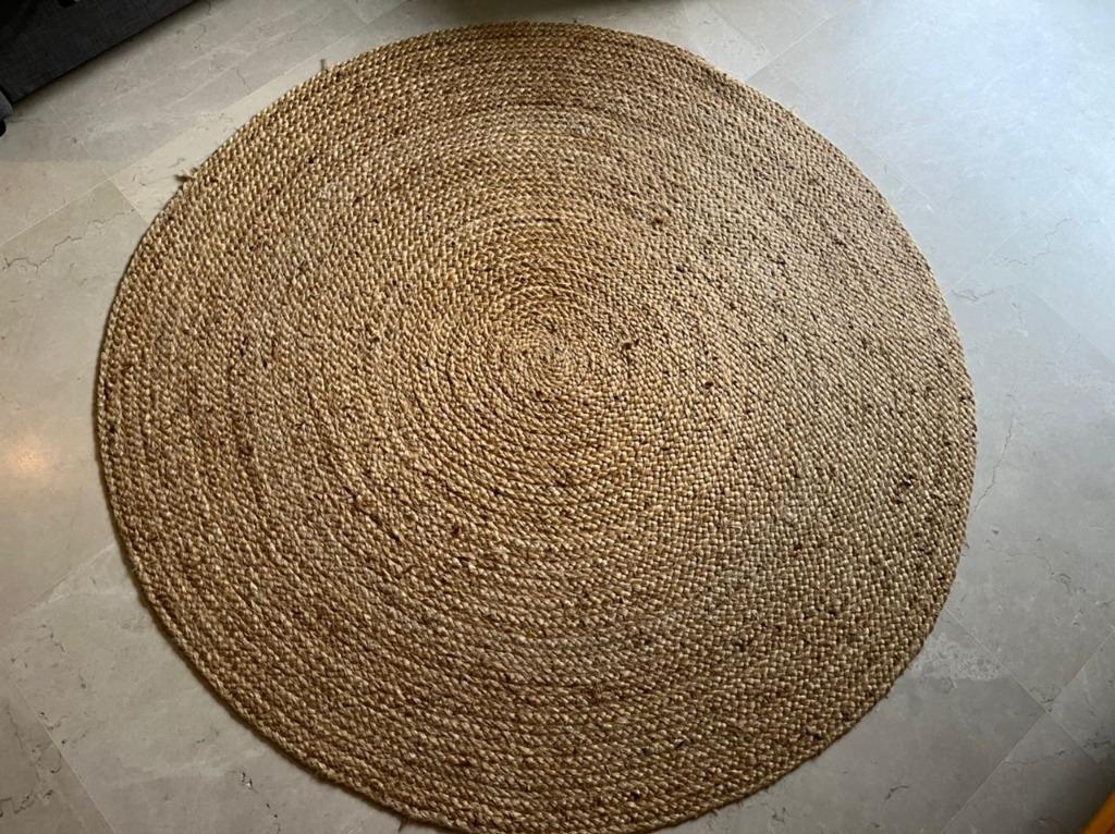 Round ratan rug, Furniture & Home Living, Home Decor, Carpets, Mats