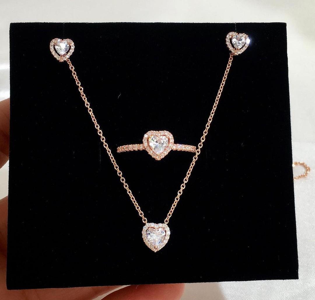 Pandora necklace ring store and earring set