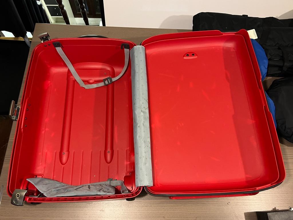 Samsonite F'Lite Hardside Upright 71cm Luggage (Red), Hobbies & Toys