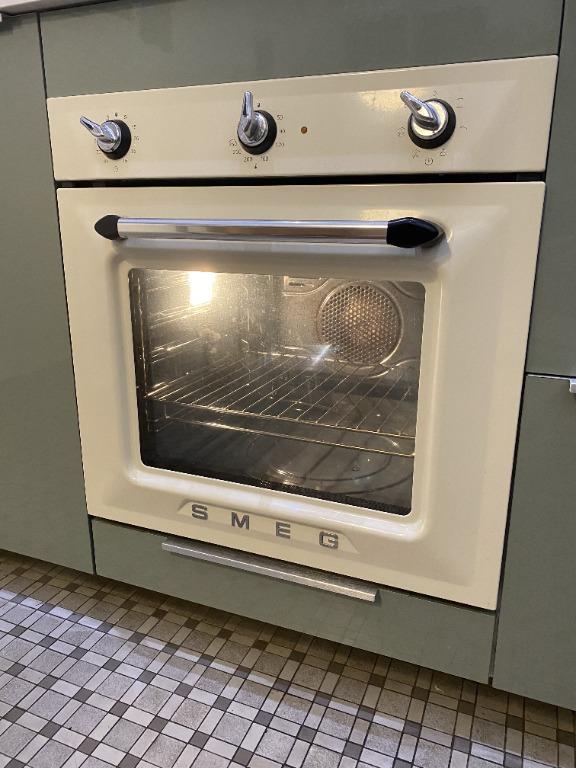 SMEG 60cm BuiltIn ThermoVentilated Victoria Oven, TV & Home Appliances, Kitchen Appliances