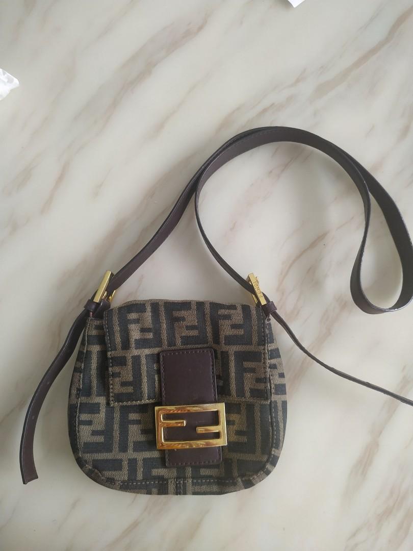 Tas mini sling fendi, Fesyen Wanita, Tas Dompet di Carousell