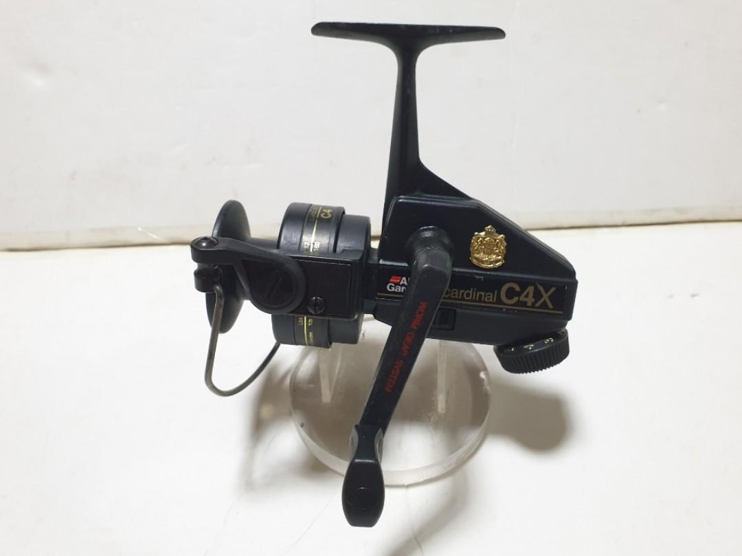 The Used Old Version- Sweden Designed 'Abu Garcia' Spinning Reel=  Cardinal-C4X(Gear ratio: 5.1:1, Line cap: 12 lb/160yds, 8lb/230yds).,  Sports Equipment, Fishing on Carousell