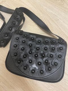 （分類：）位於 。 由 ee__gggg 提交（商品編號 1156133459，圖片 1）。簡介： 。