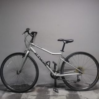 (Category: ) located in . Submitted by cycling1010 (Listing ID 1152660107, Image 1). Description: .