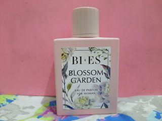 BIES BLOSSOM GARDEN