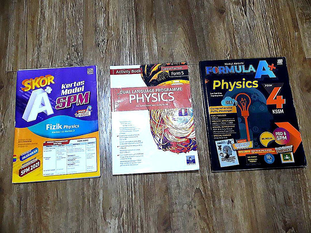 Buku Latihan Fizik Spm Kssm Hobbies Toys Books Magazines Assessment Books On Carousell