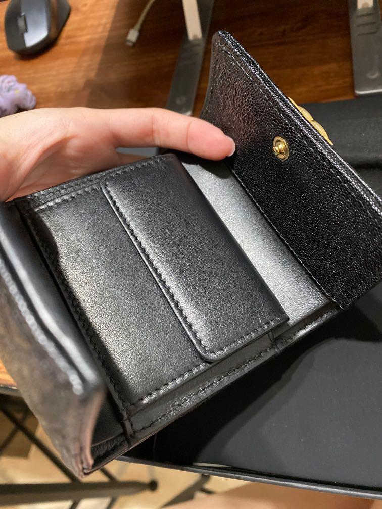 Chanel Caviar Boy Trifold Wallet (SHG-nwnPs6) – LuxeDH
