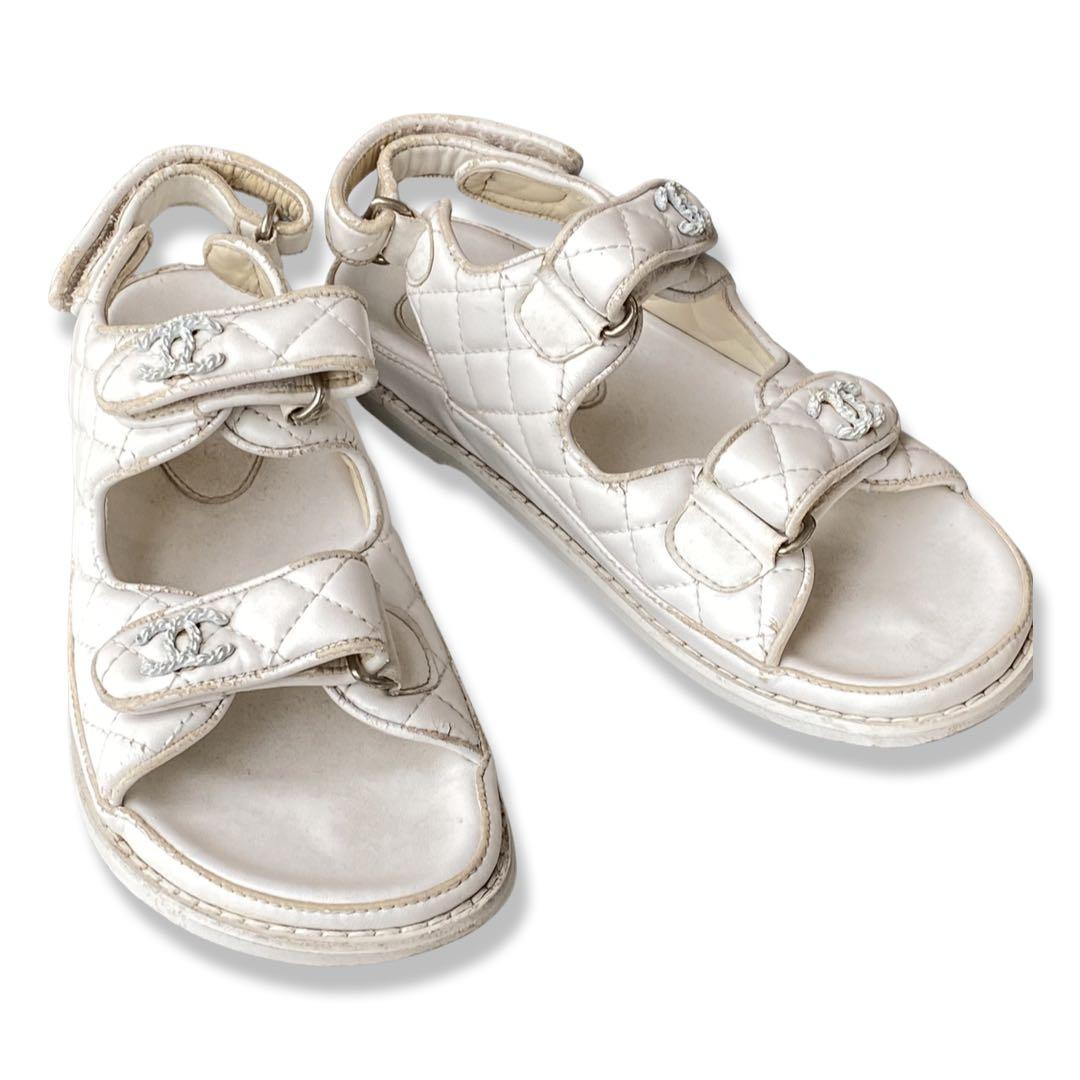 Chanel White Quilted Lambskin Dad Sandals - Size EU 35